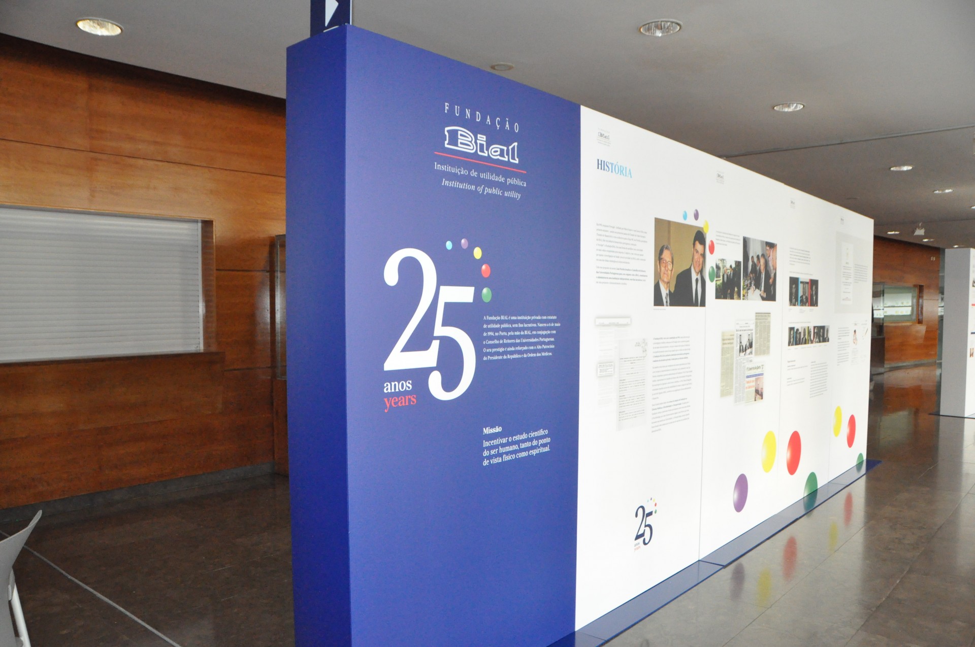 Expositor 1 da Exposição Fundação BIAL no Edifício Egas Moniz 