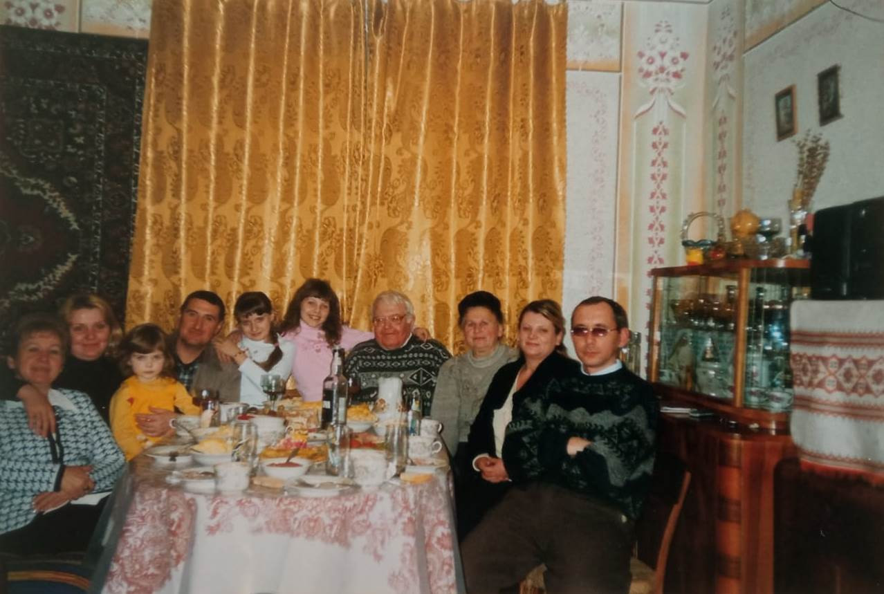 familia a mesa
